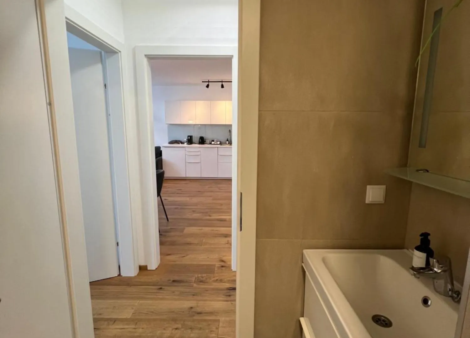 Urban Jungle Apartment Next To Prater & Old Town Vienna 0*,  Austria